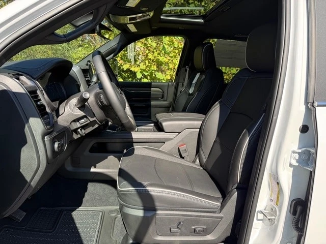 2026 Ram 2500 - Image 16 of 21