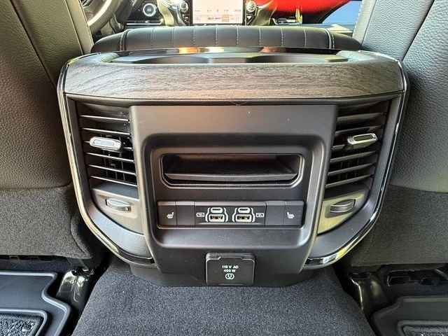 2026 Ram 2500 - Image 22 of 31