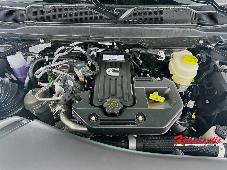 2026 Ram 2500 - Image 18 of 21