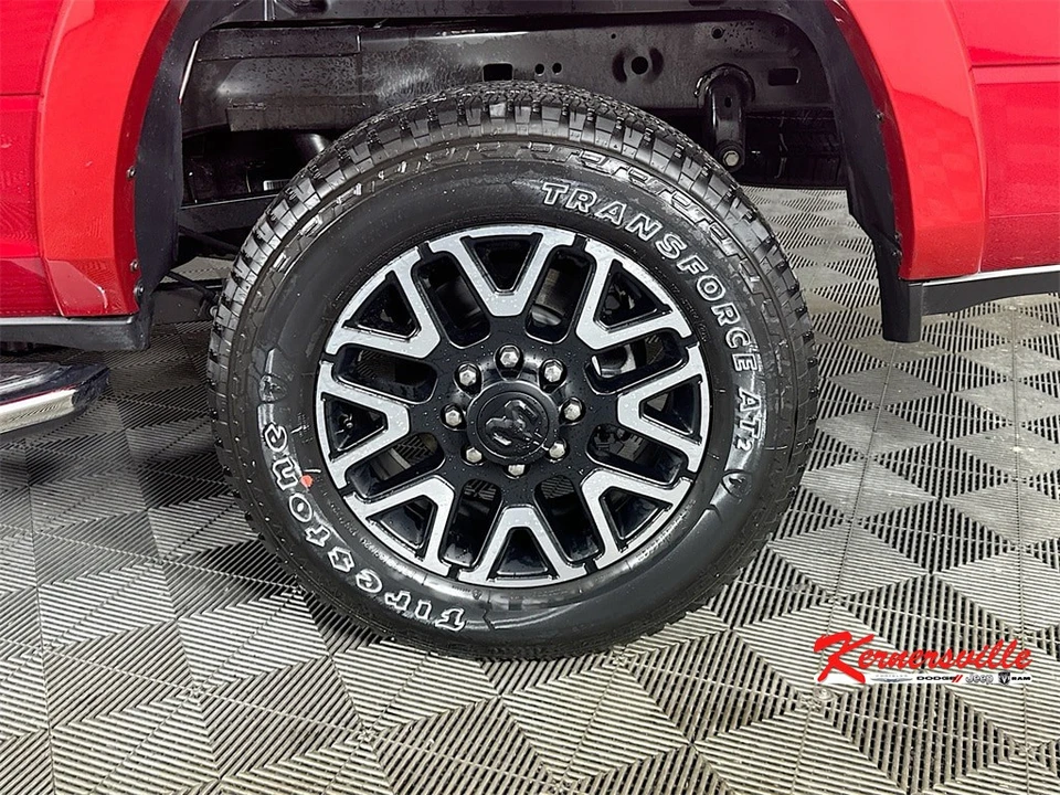2026 Ram 2500 - Image 17 of 21
