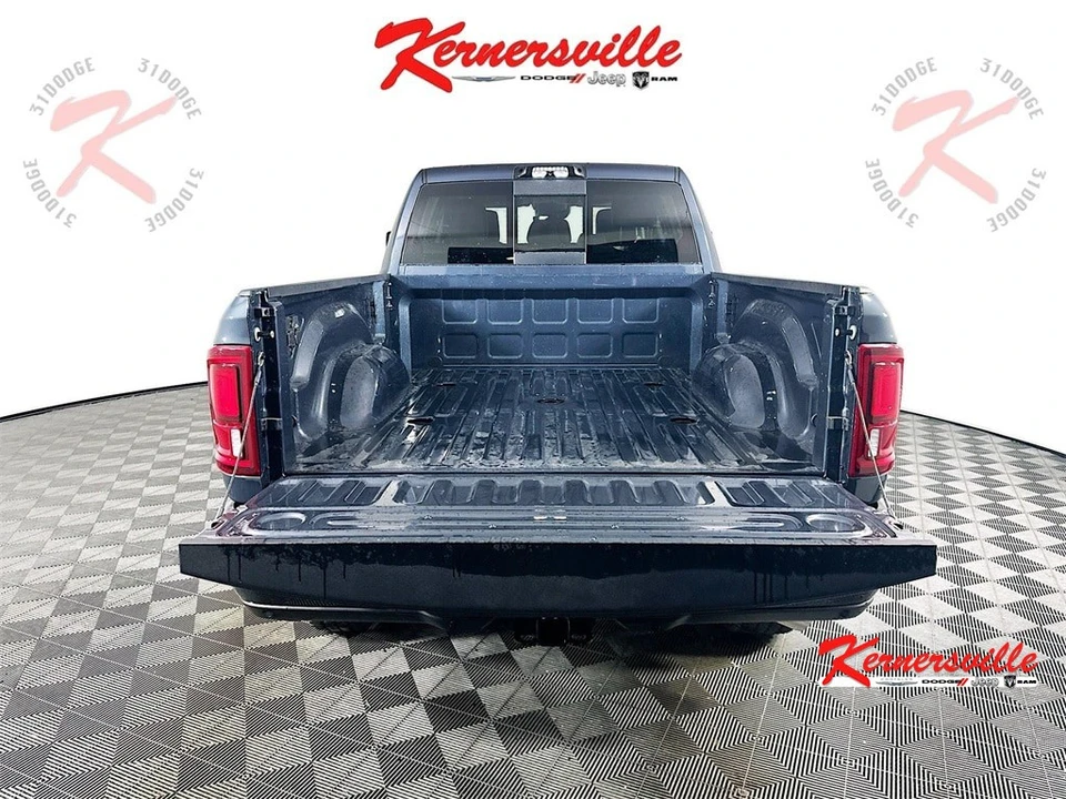 2026 Ram 2500 - Image 16 of 21