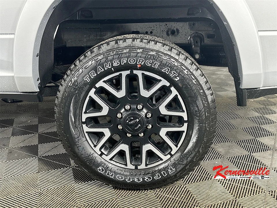 2026 Ram 2500 - Image 17 of 21