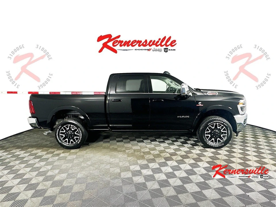 2026 Ram 2500 - Image 8 of 12