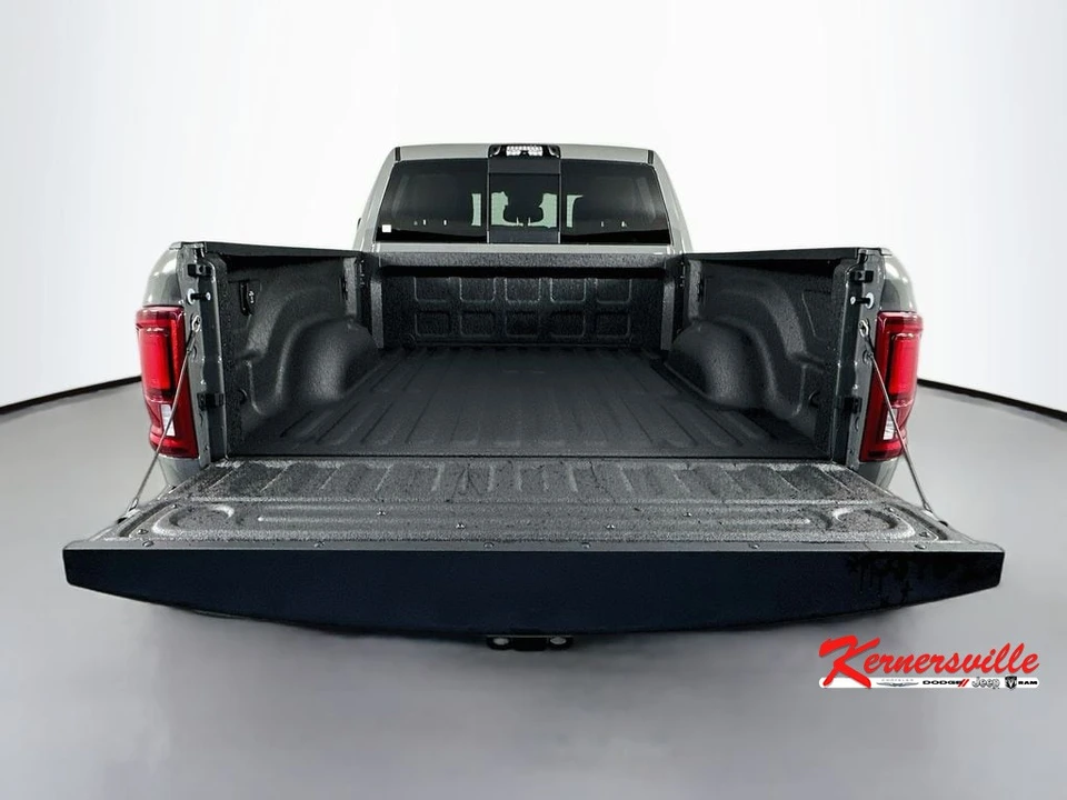 2026 Ram 2500 - Image 16 of 22