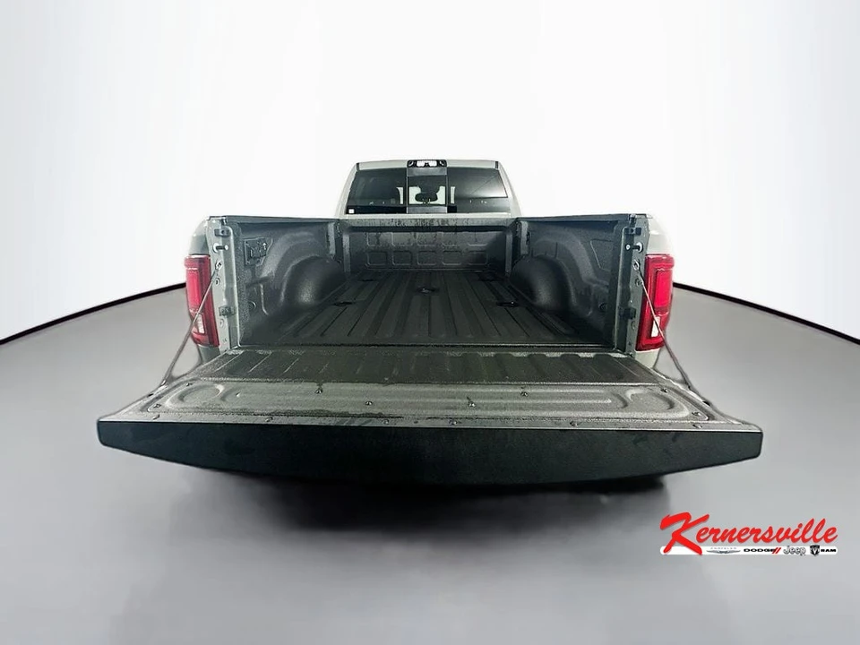 2026 Ram 2500 - Image 16 of 21