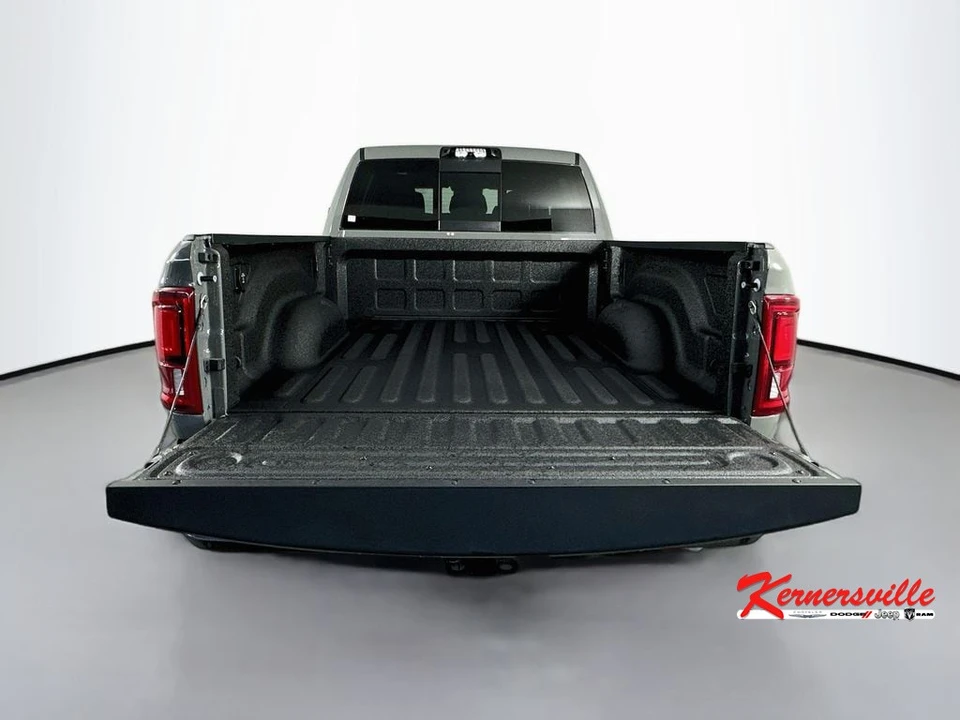 2026 Ram 2500 - Image 16 of 23