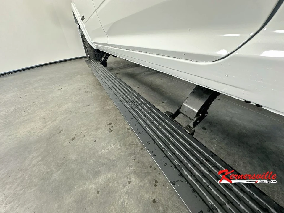 2026 Ram 2500 - Image 21 of 22