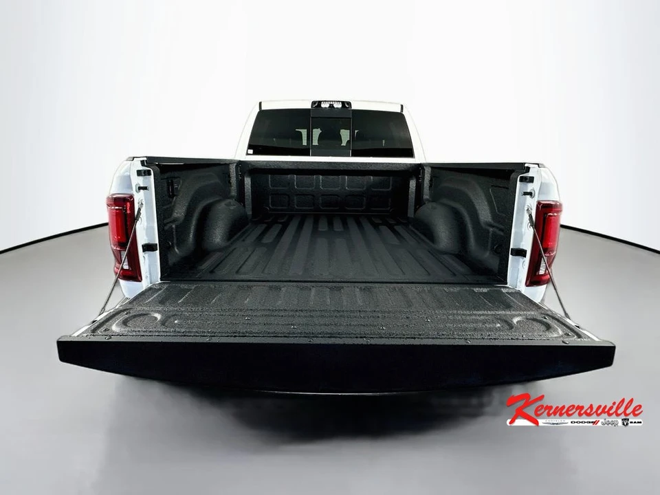 2026 Ram 2500 - Image 16 of 22