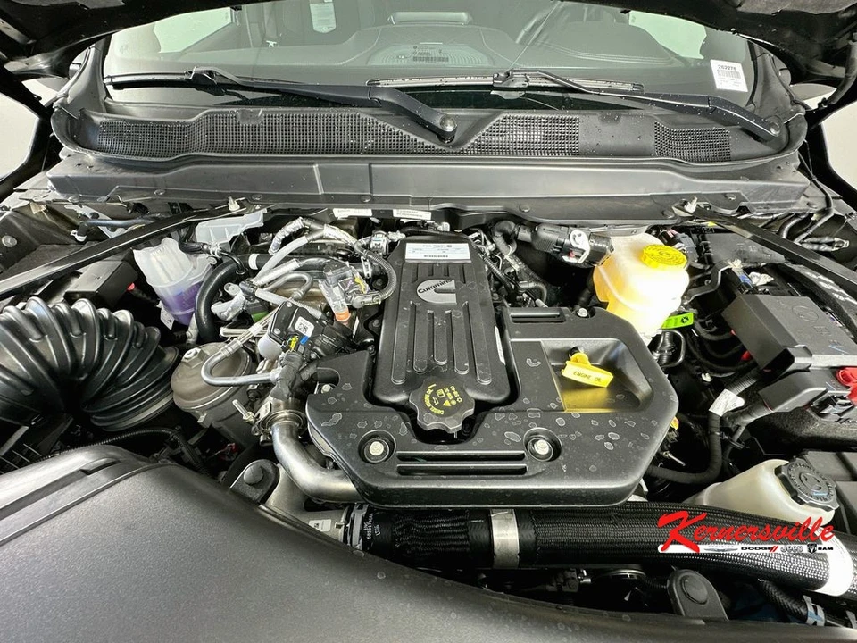 2026 Ram 2500 - Image 18 of 23