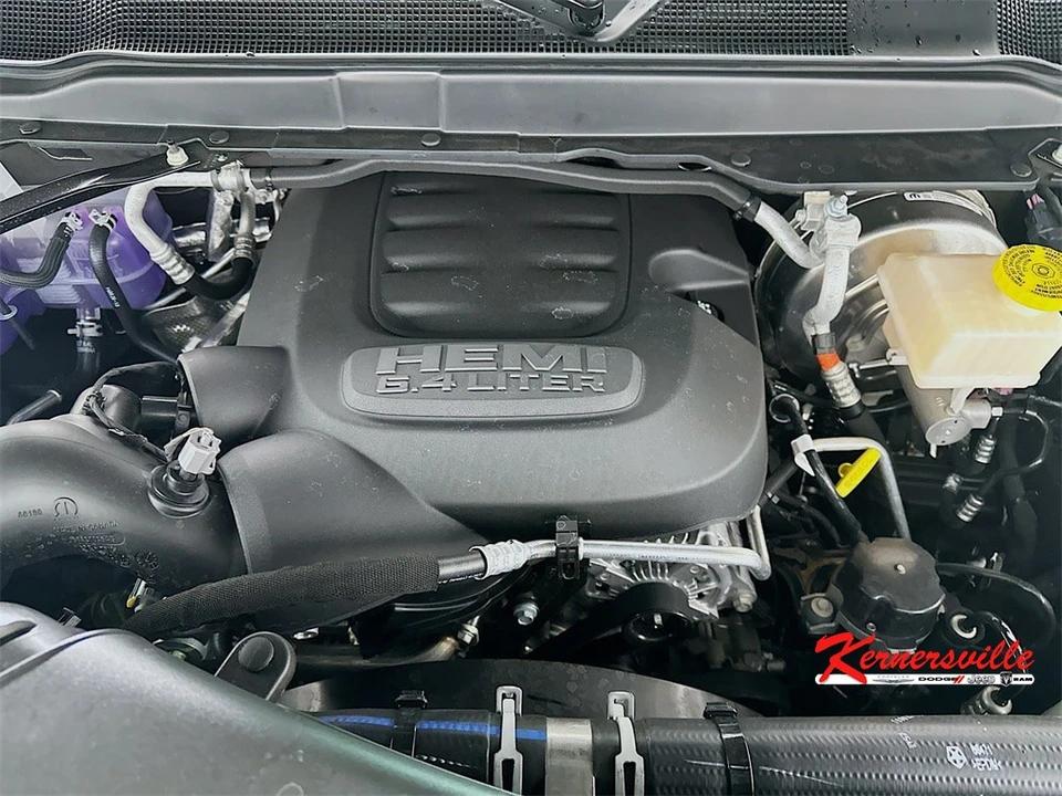 2026 Ram 2500 - Image 18 of 21