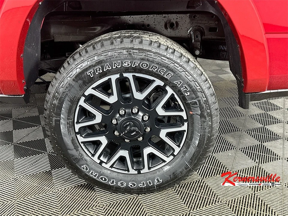 2026 Ram 2500 - Image 16 of 21