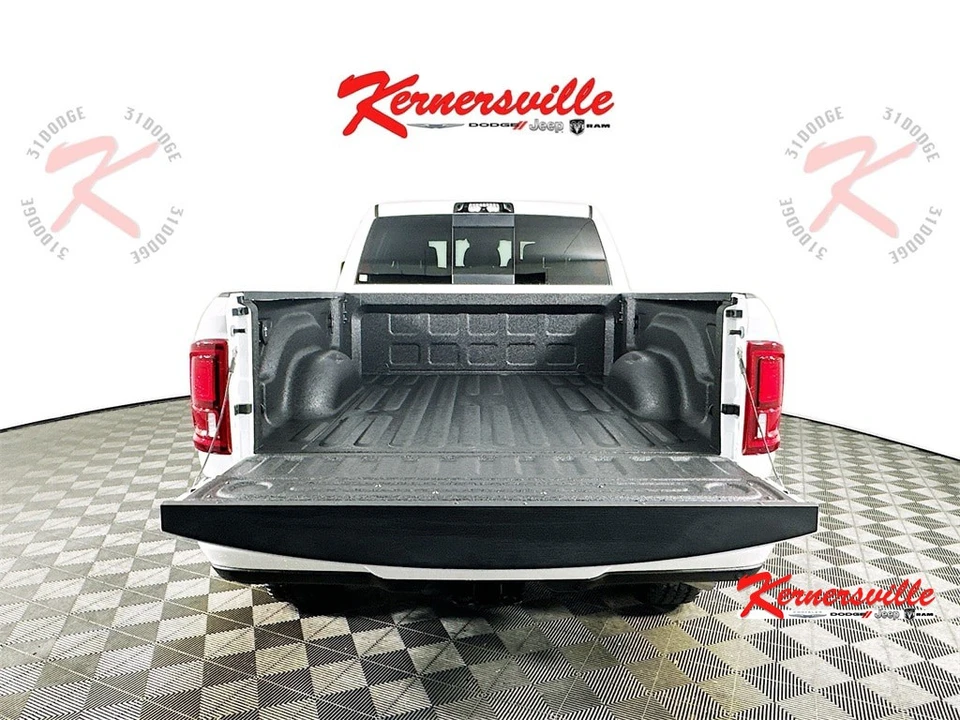 2026 Ram 2500 - Image 16 of 21