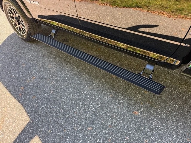 2026 Ram - Image 13 of 31