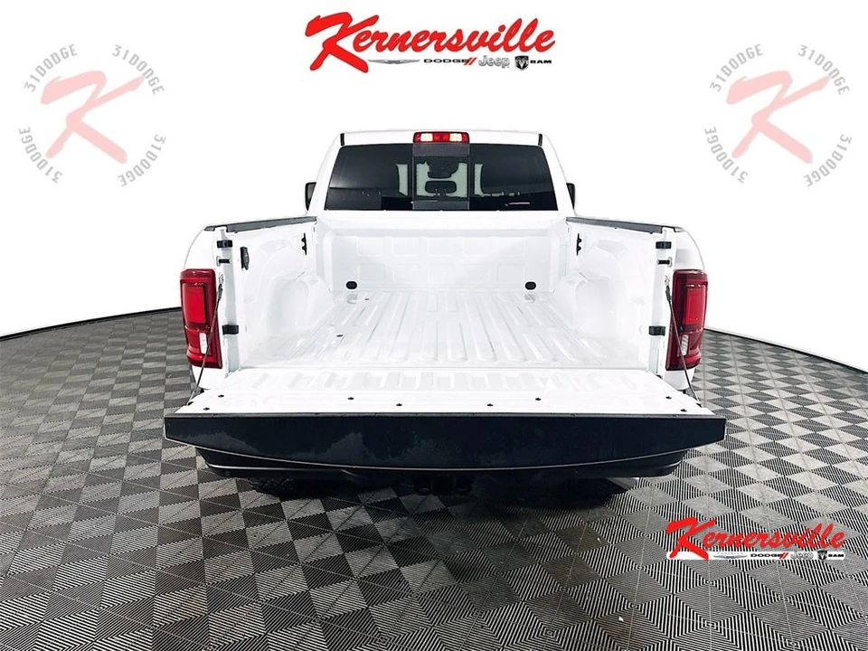 2026 Ram 2500 - Image 16 of 21