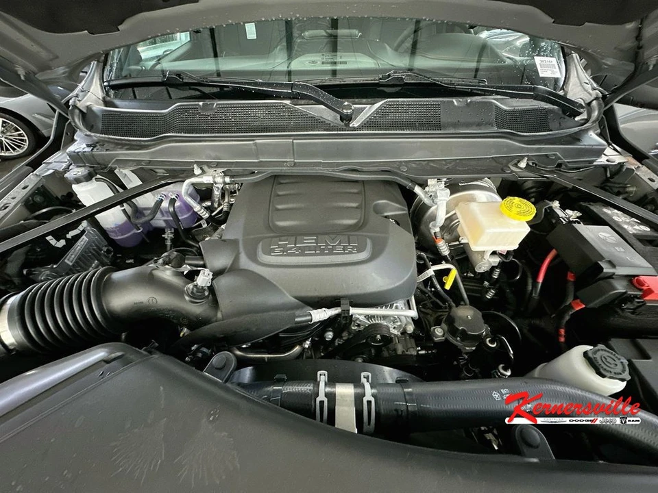 2026 Ram 2500 - Image 17 of 21