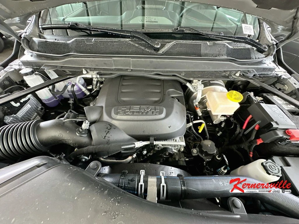 2026 Ram 2500 - Image 17 of 21