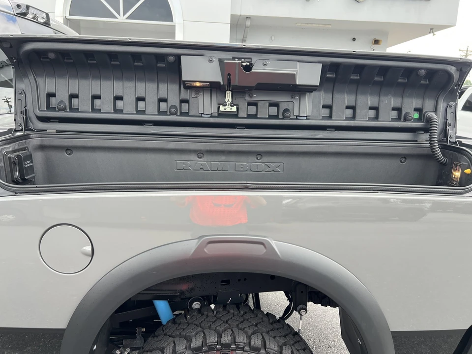 2026 Ram 2500 - Image 12 of 31