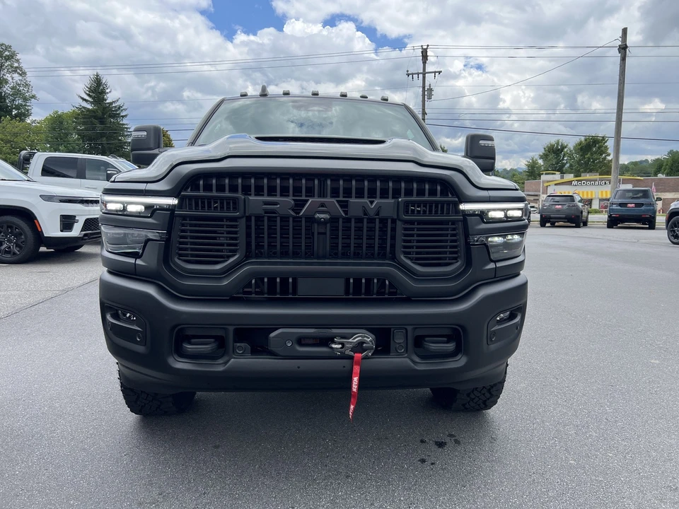 2026 Ram 2500 - Image 5 of 31