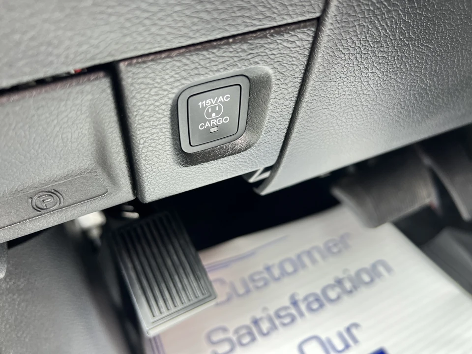 2026 Ram 2500 - Image 27 of 31