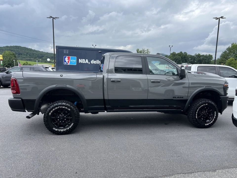 2026 Ram 2500 - Image 4 of 31