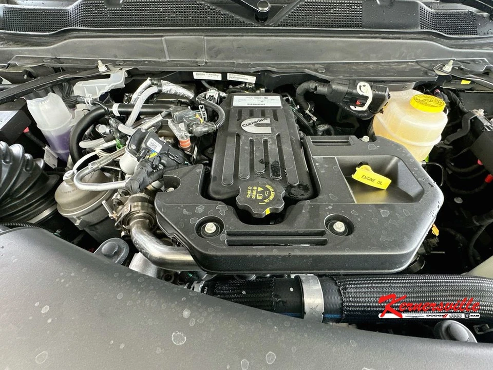 2026 Ram 2500 - Image 18 of 23