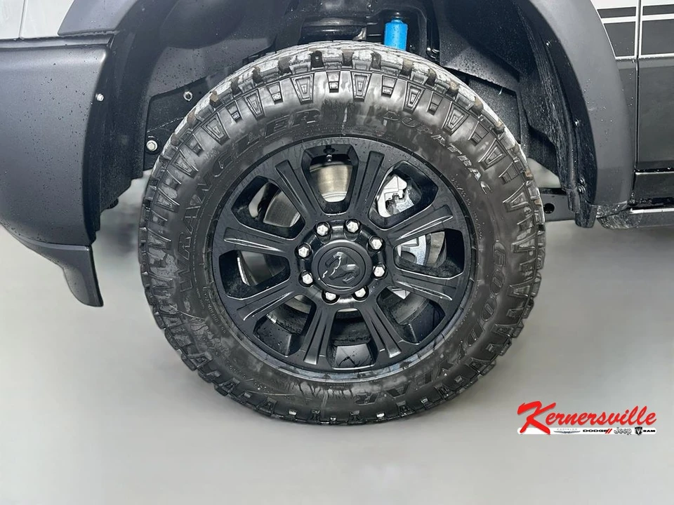 2026 Ram 2500 - Image 17 of 23