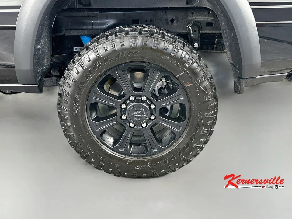 2026 Ram 2500 - Image 17 of 21