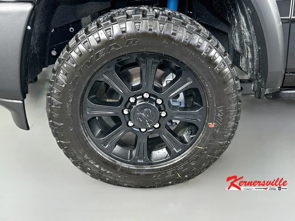 2026 Ram 2500 - Image 17 of 23