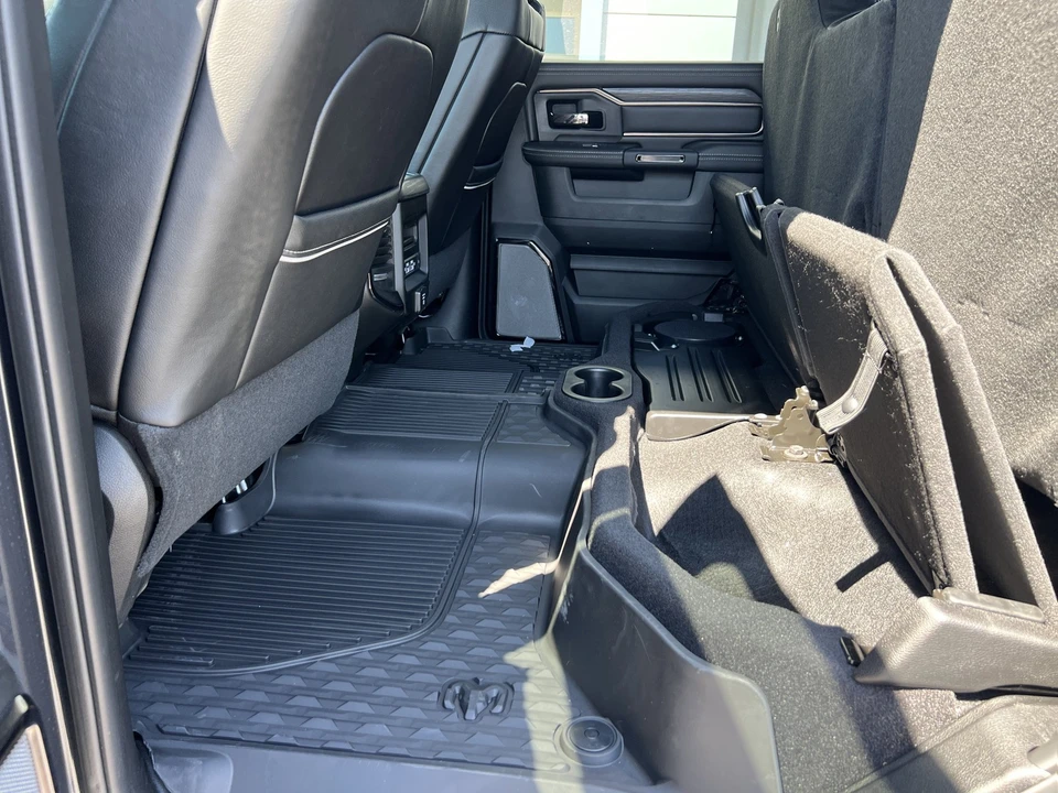 2026 Ram 2500 - Image 18 of 31