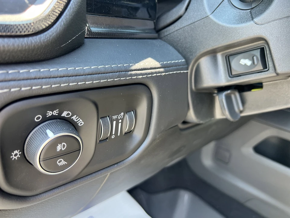 2026 Ram 2500 - Image 30 of 31