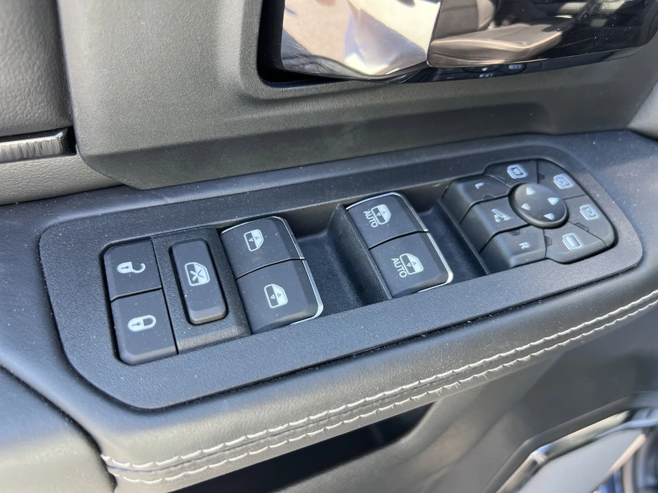2026 Ram 2500 - Image 25 of 31