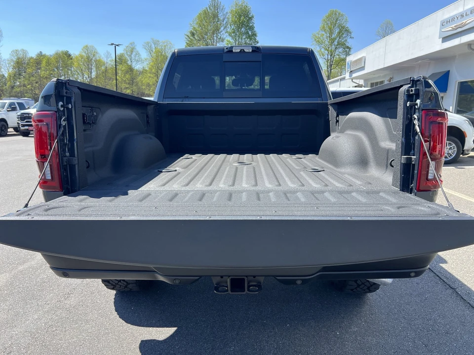 2026 Ram 2500 - Image 12 of 31