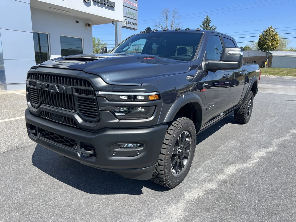 2026 Ram 2500 - Image 7 of 31
