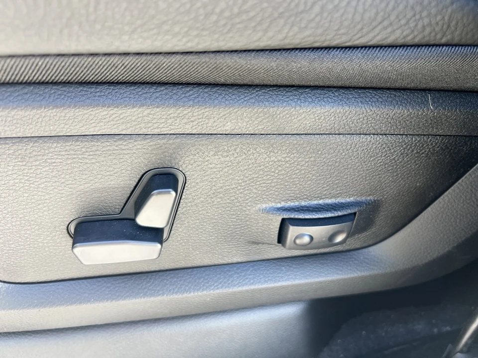 2026 Ram 2500 - Image 26 of 31