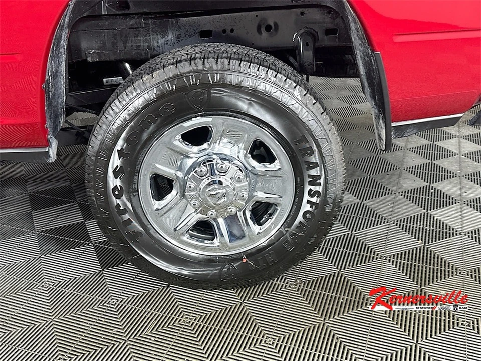 2026 Ram 2500 - Image 17 of 21