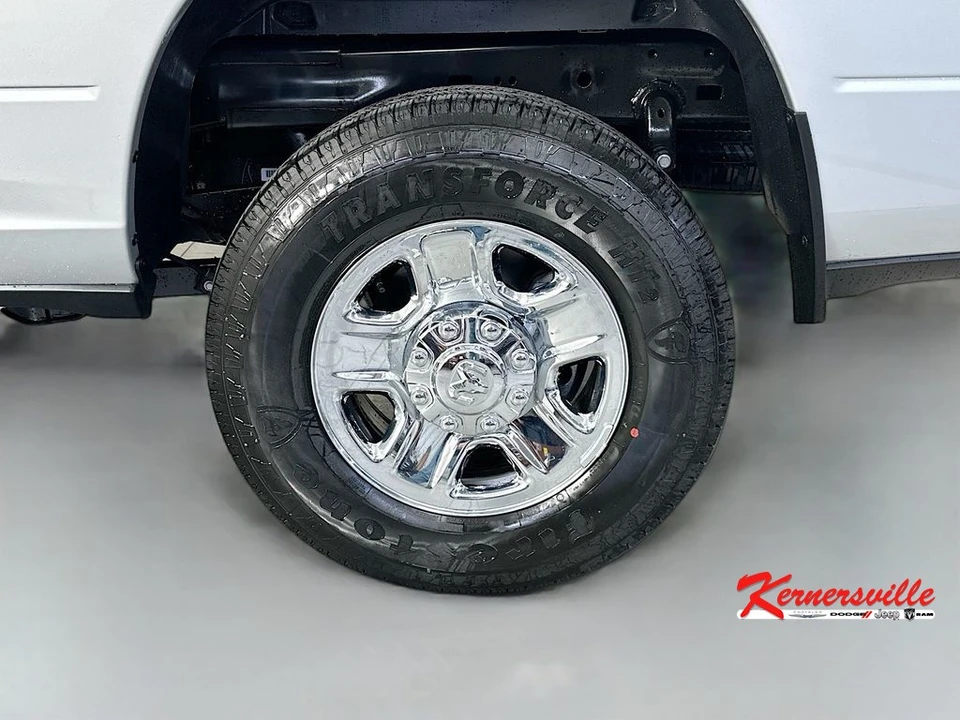 2026 Ram 2500 - Image 17 of 21