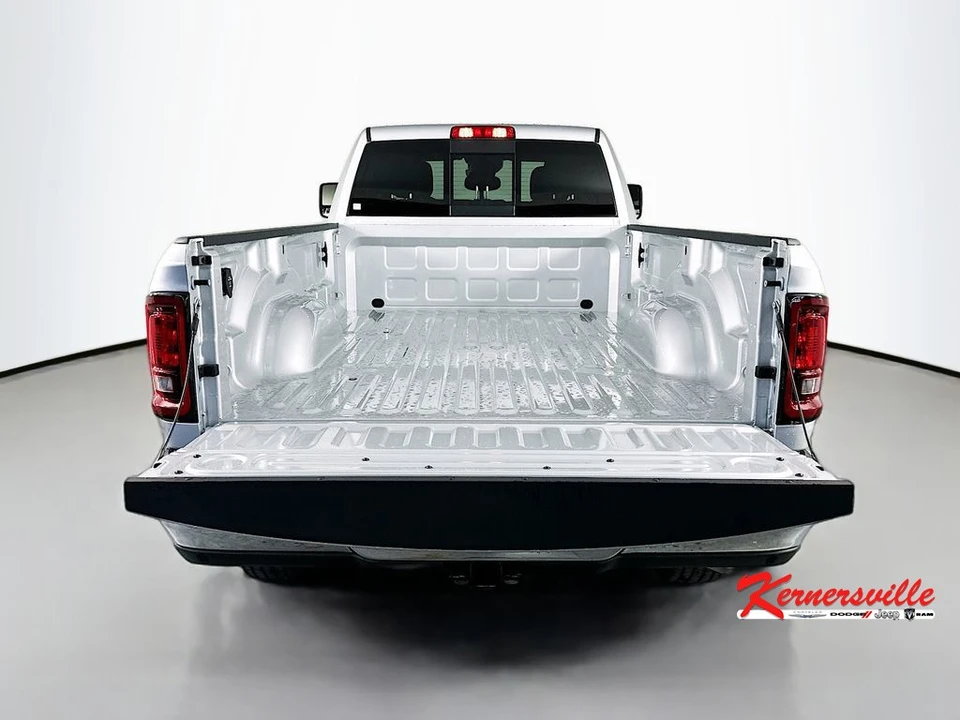 2026 Ram 2500 - Image 16 of 21