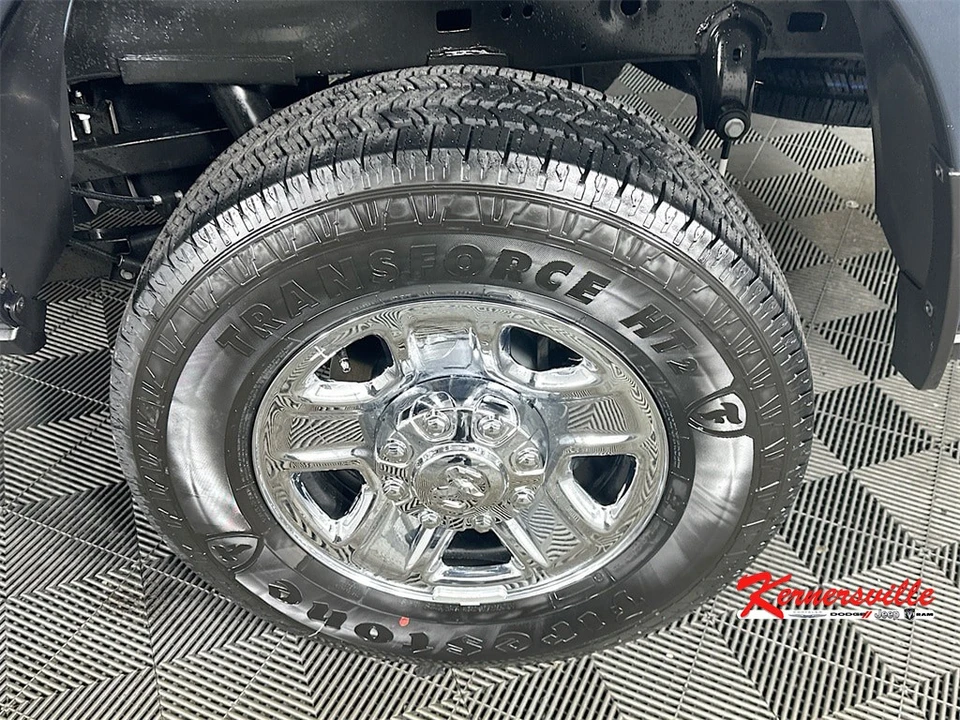 2026 Ram 2500 - Image 16 of 20