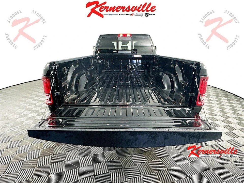 2026 Ram 2500 - Image 16 of 21