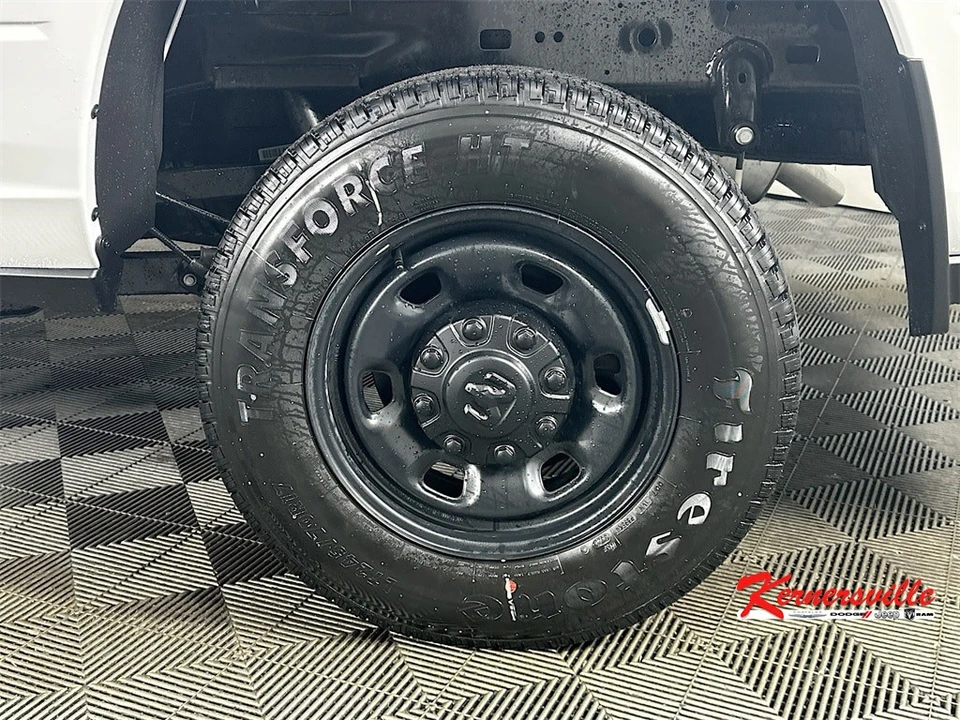 2026 Ram 2500 - Image 17 of 21