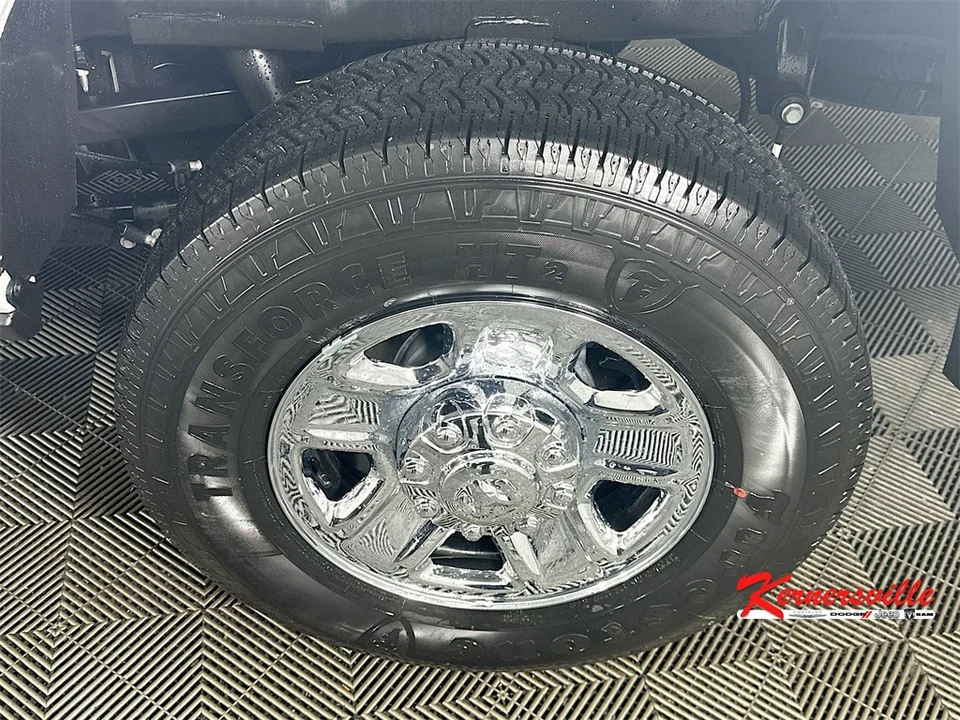 2026 Ram 2500 - Image 16 of 20
