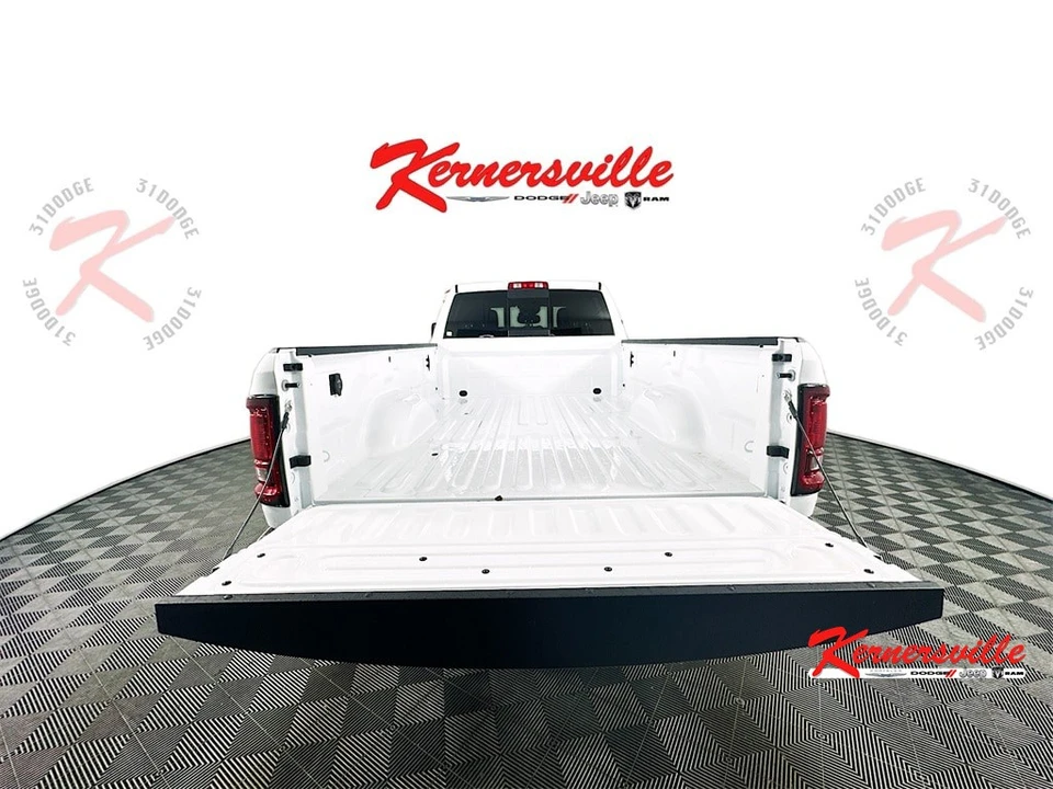 2026 Ram 2500 - Image 15 of 20