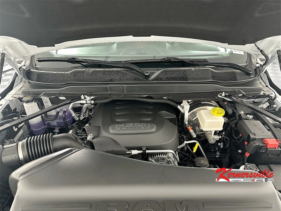 2026 Ram 2500 - Image 18 of 21