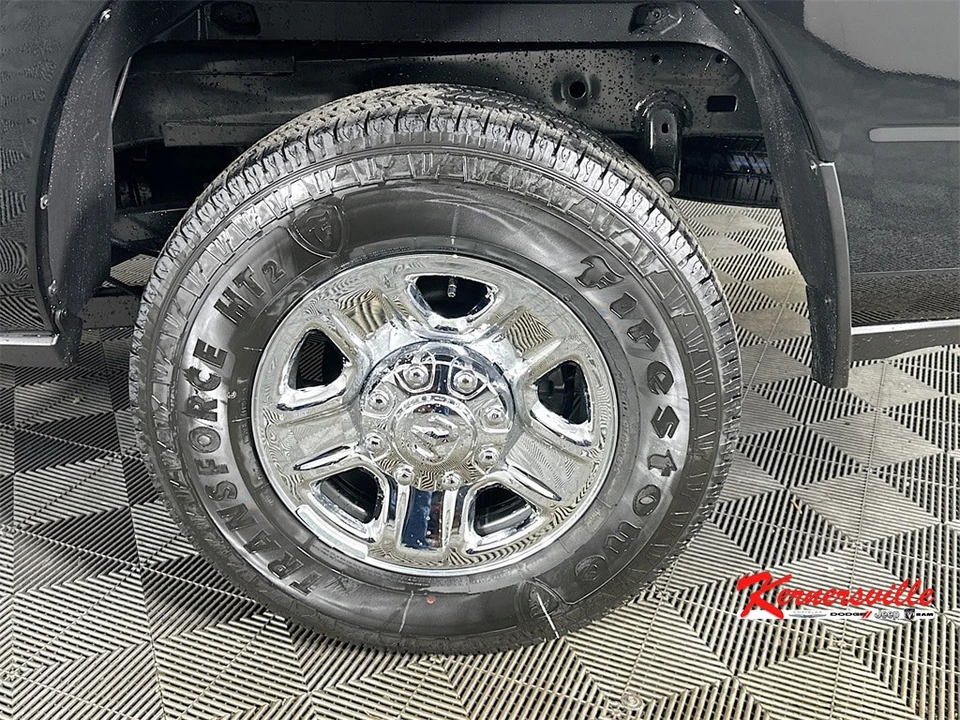 2026 Ram 2500 - Image 18 of 21