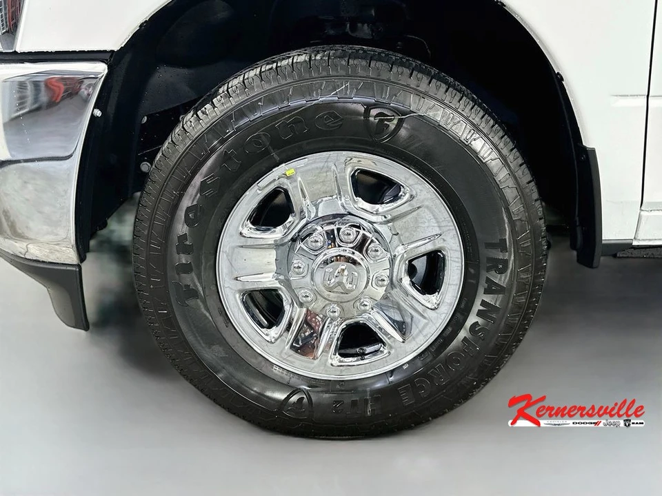 2026 Ram 2500 - Image 16 of 20