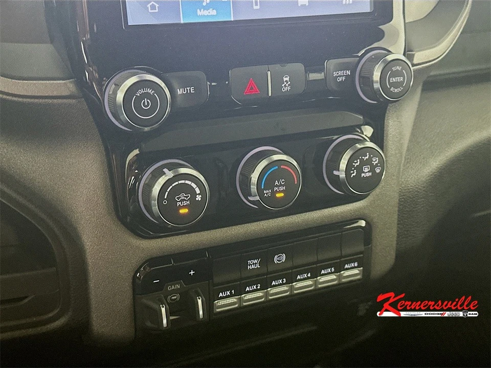 2026 Ram 2500 - Image 15 of 21