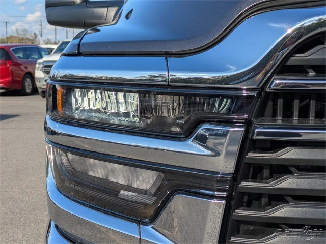 2026 Ram 2500 - Image 10 of 12