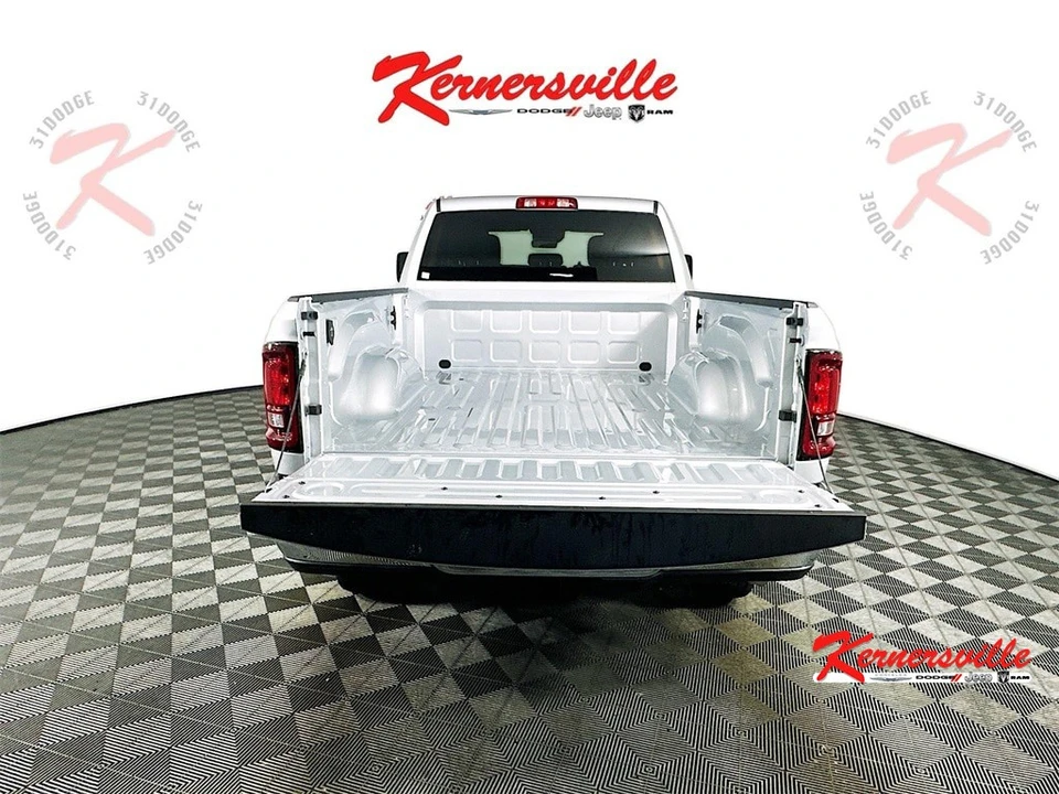 2026 Ram 2500 - Image 16 of 21