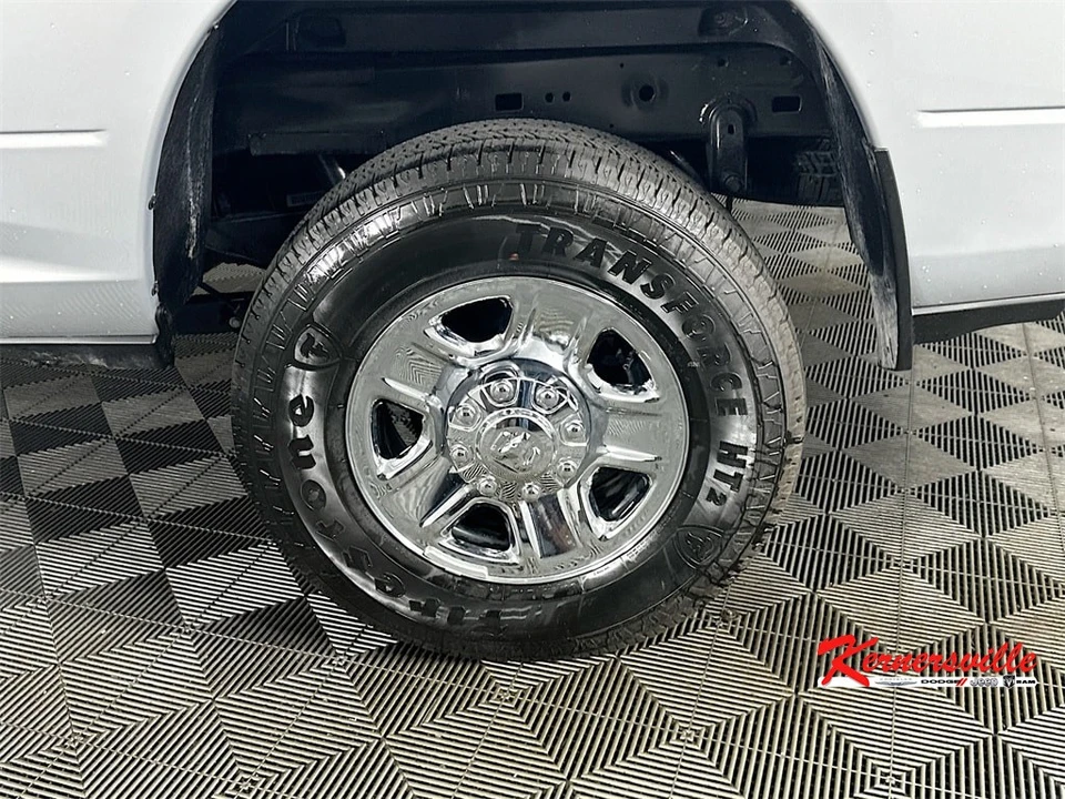 2026 Ram 2500 - Image 17 of 21