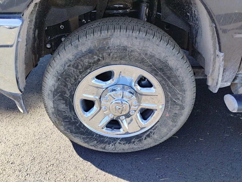 2026 Ram 2500 - Image 9 of 12